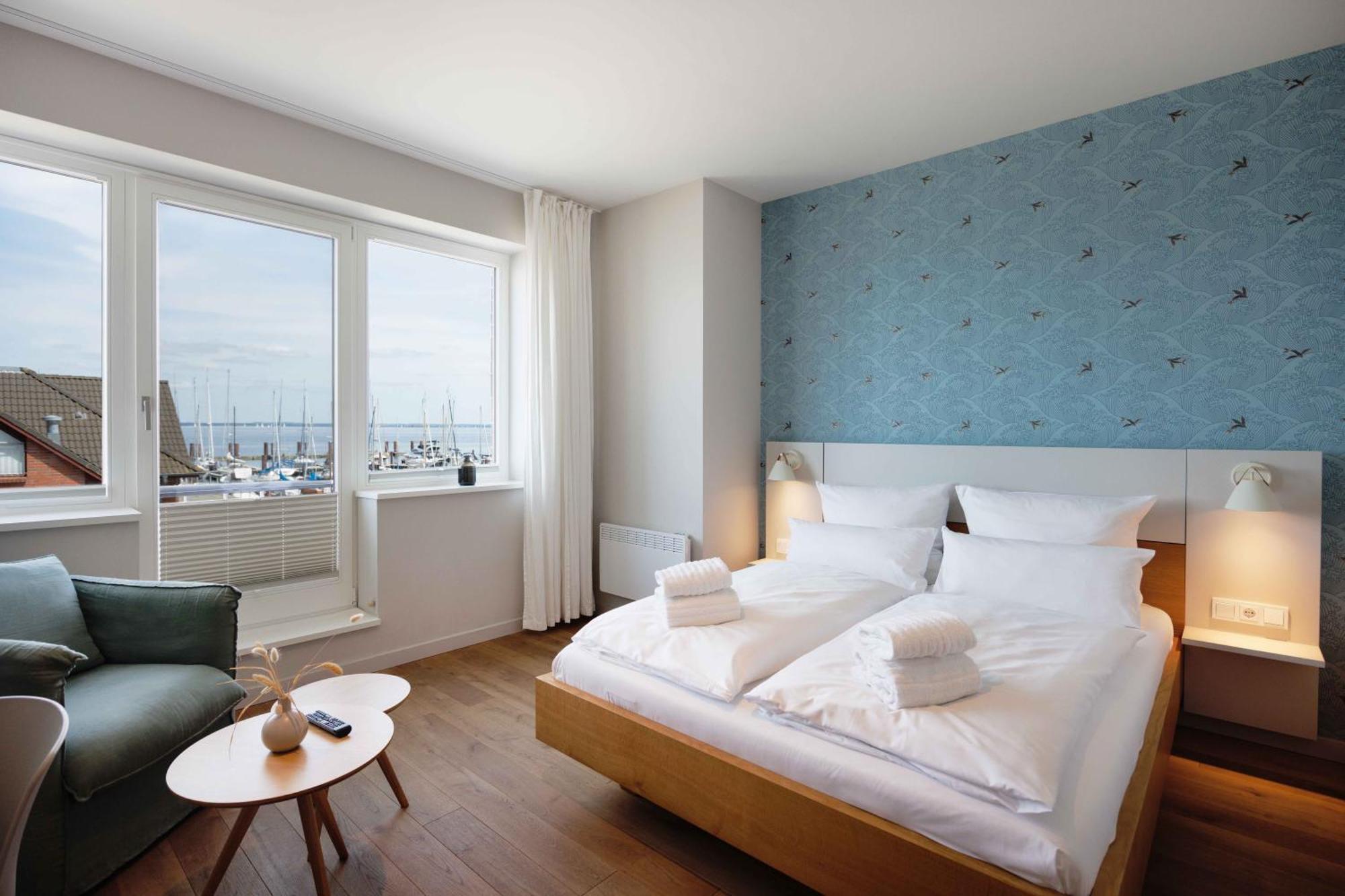 Bades Huk Marina Hotel Hohen Wieschendorf Екстериор снимка